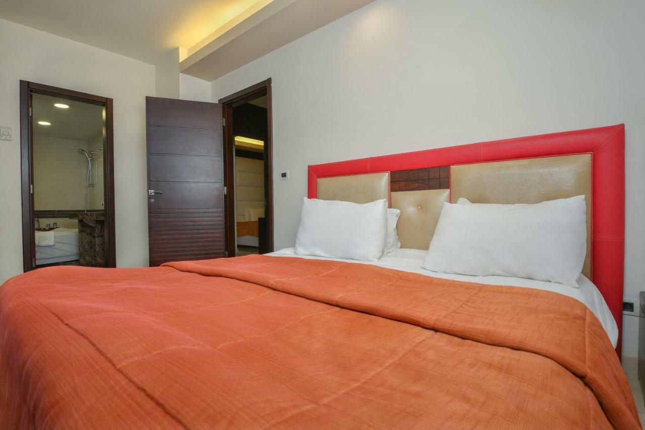 Hollywood Inn Boutique Hotel Jounieh Ngoại thất bức ảnh