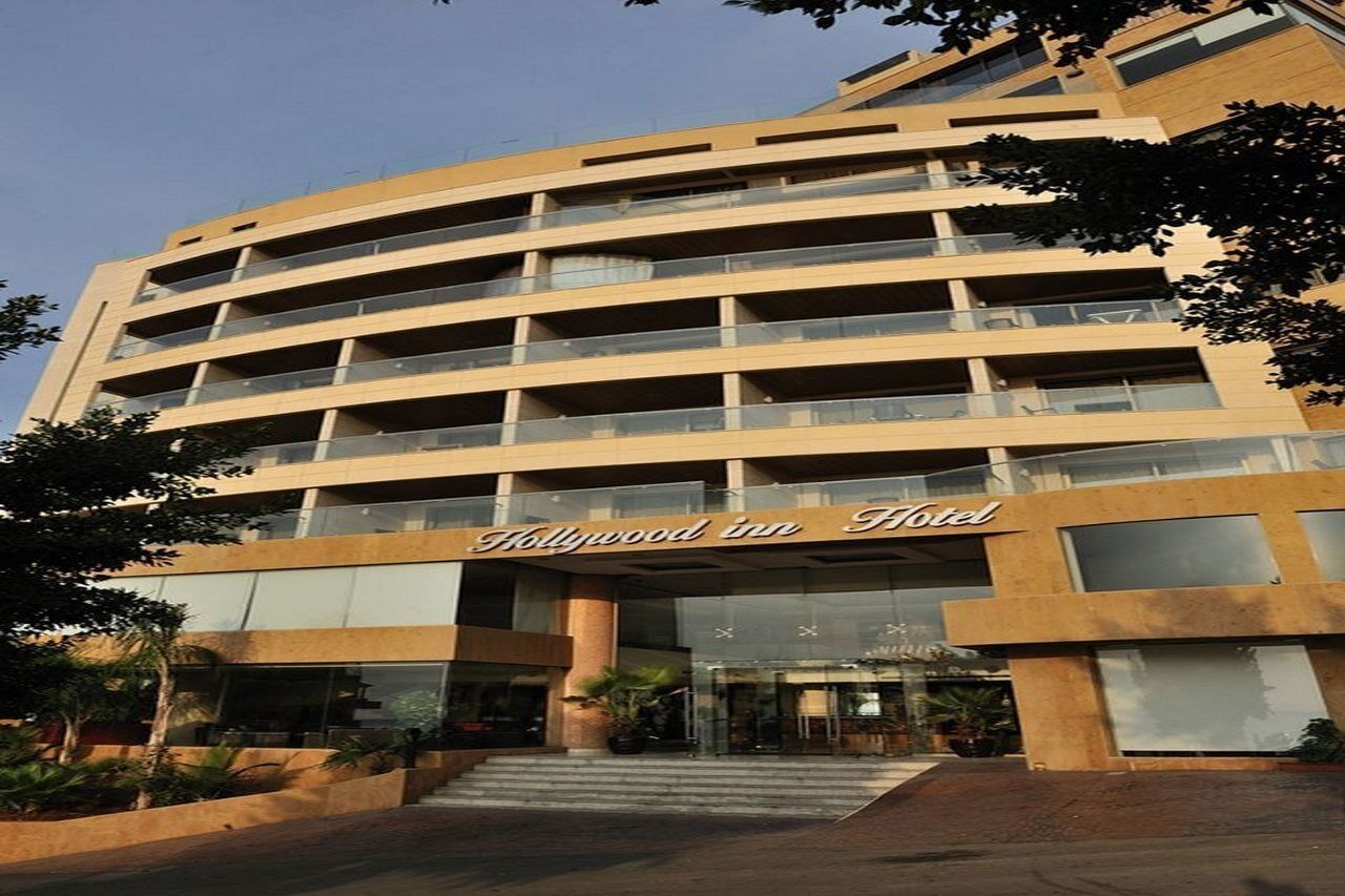 Hollywood Inn Boutique Hotel Jounieh Ngoại thất bức ảnh